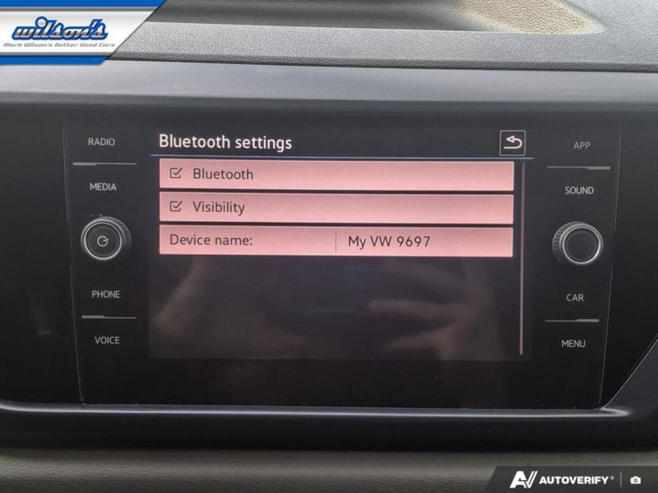 2022 Volkswagen Taos Comfortline AWD | Panoramic Sunroof | Cruise | Leatherette | New Tires | New Brakes | Photo