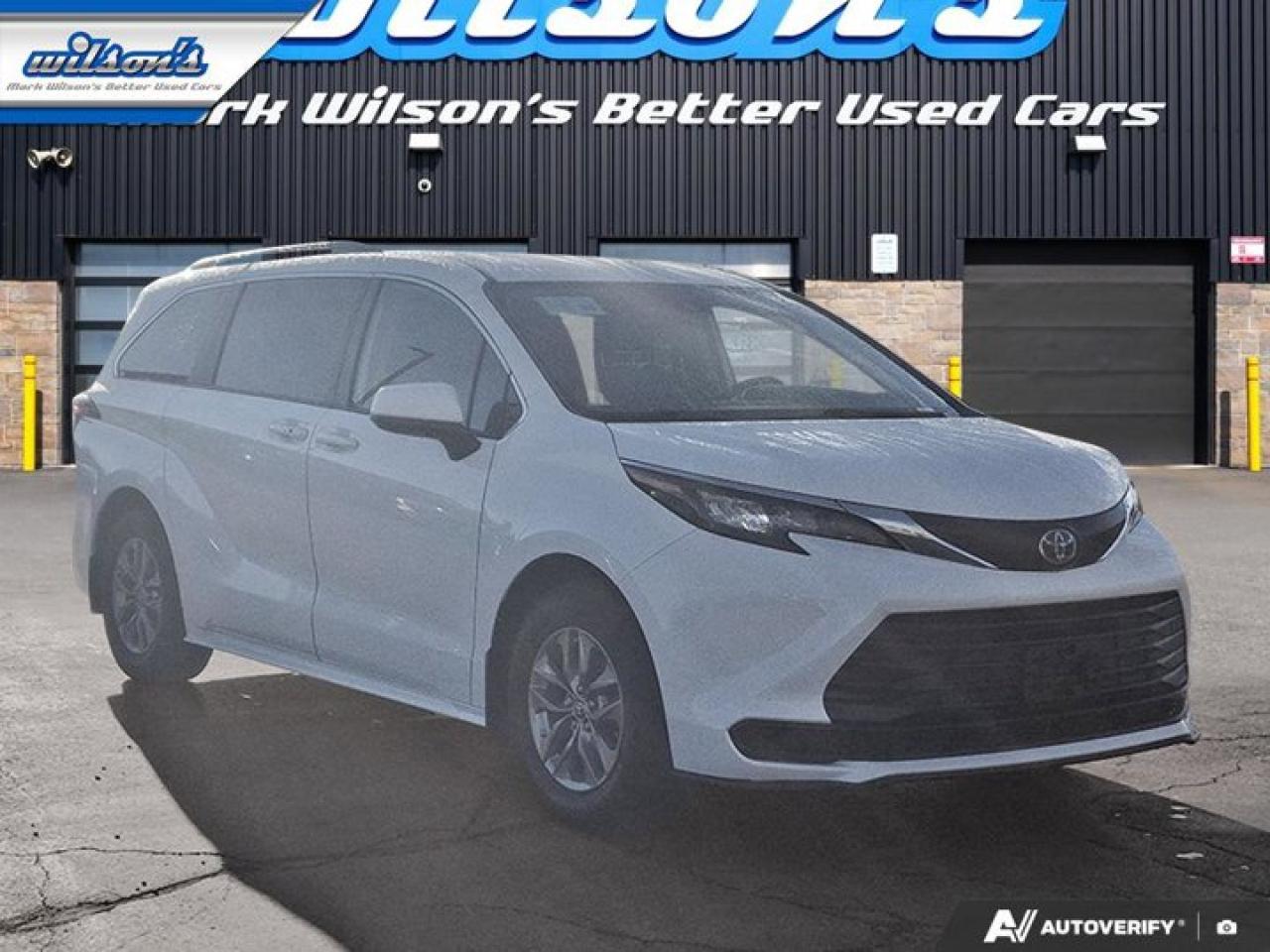 2024 Toyota Sienna LE AWD | Hybrid | Power Sliding Doors | Heated Seats | Power Seat | Radar Cruise and More ! Photo