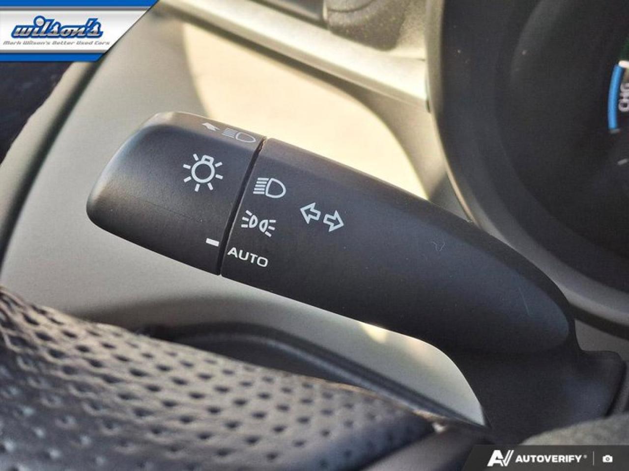 2024 Toyota Sienna LE AWD | Hybrid | Power Sliding Doors | Heated Seats | Power Seat | Radar Cruise and More ! Photo