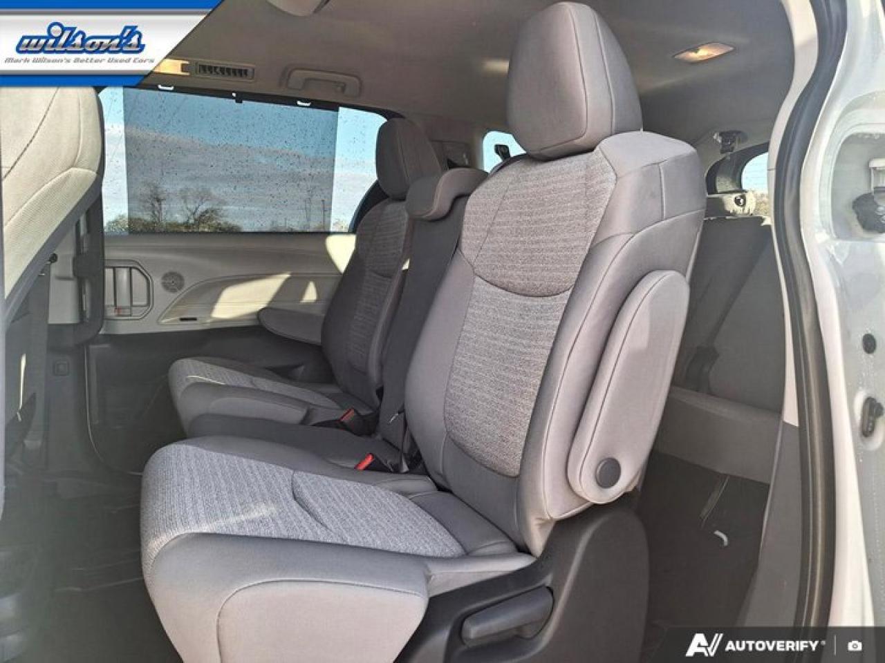 2024 Toyota Sienna LE AWD | Hybrid | Power Sliding Doors | Heated Seats | Power Seat | Radar Cruise and More ! Photo