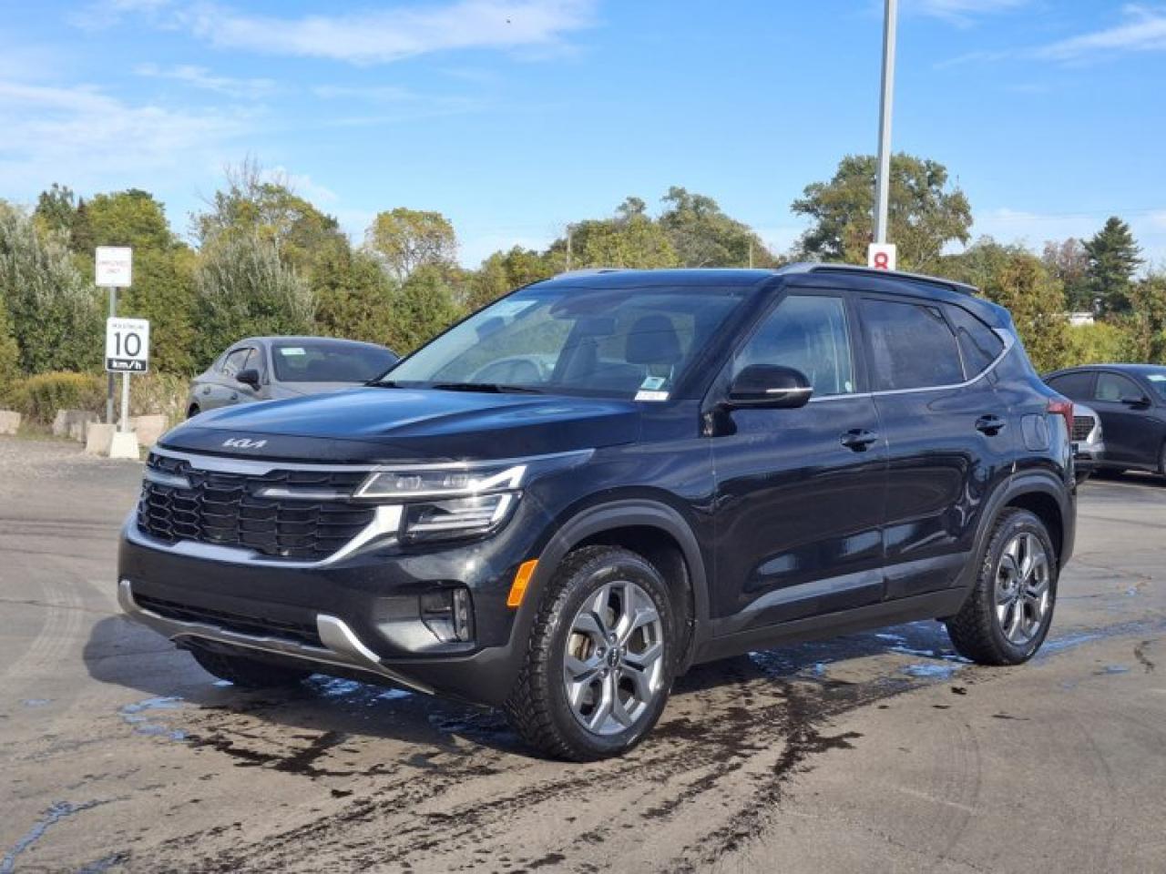 Used 2024 Kia Seltos EX AWD | Sunroof | Leather | Heated Wheel + Seats | Remote Start | CarPlay + Android | and more! for sale in Guelph, ON