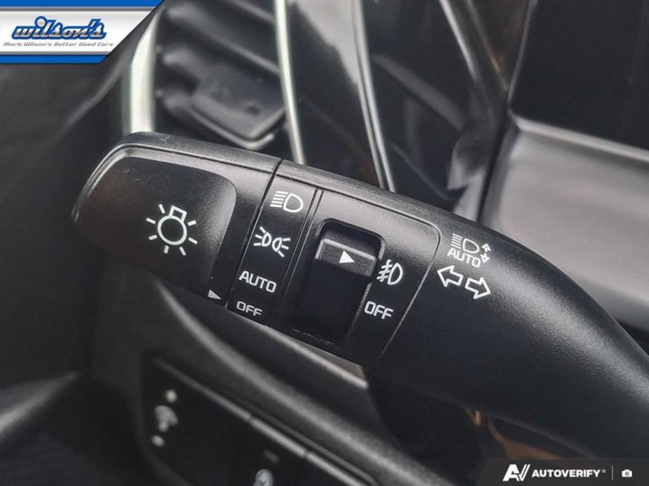 2024 Kia Seltos EX AWD | Sunroof | Leather Trim  | Heated Wheel + Seats | Remote Start | CarPlay + Android | + more Photo