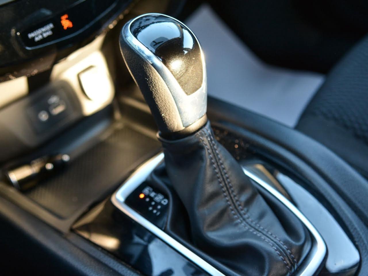 2019 Nissan Qashqai S Photo