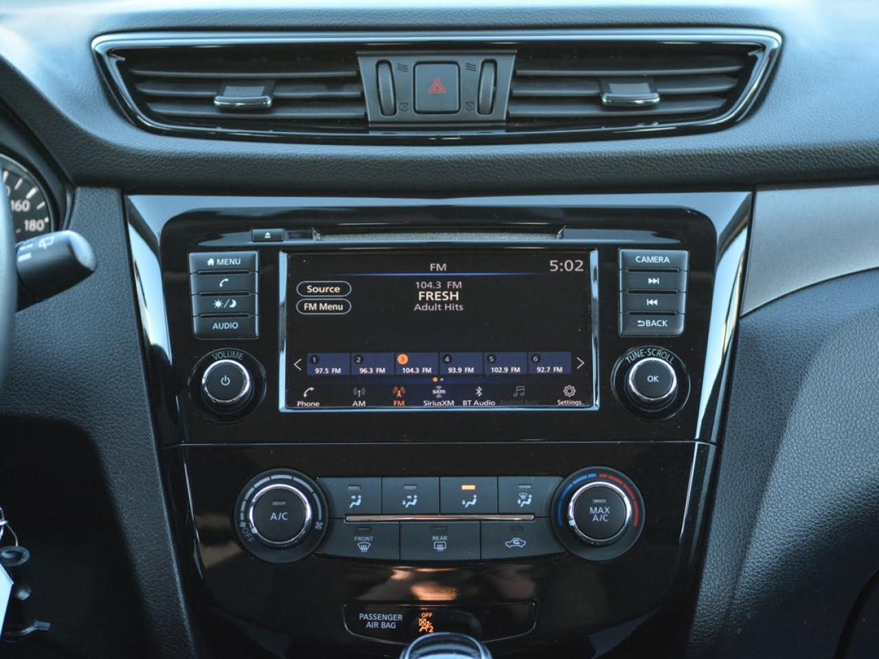 2019 Nissan Qashqai S Photo