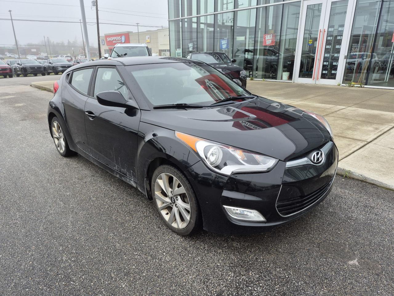 2016 Hyundai Veloster SE