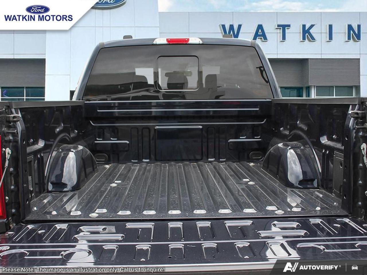 2025 Ford F-150 Lariat Photo24