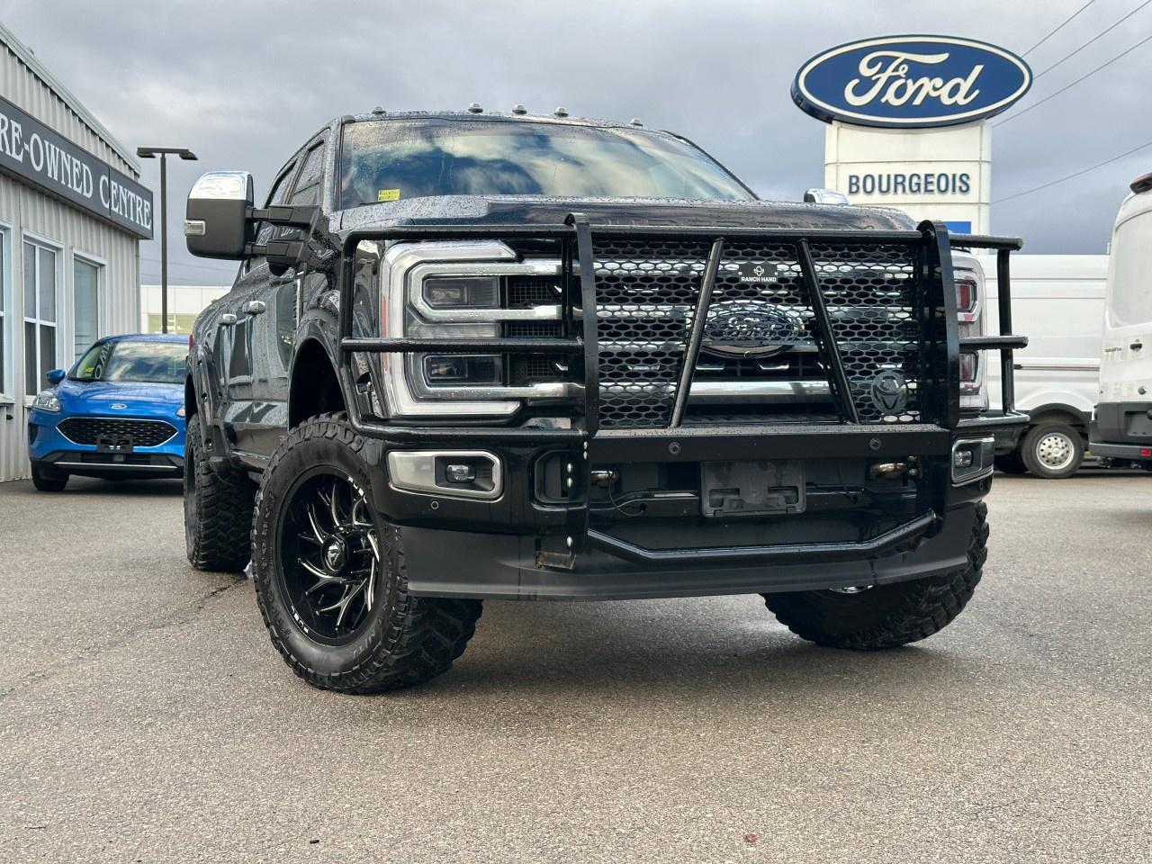 Used 2023 Ford F-250 Super Duty SRW PLATINUM 4WD CREW CAB 6.75' BOX for sale in Midland, ON