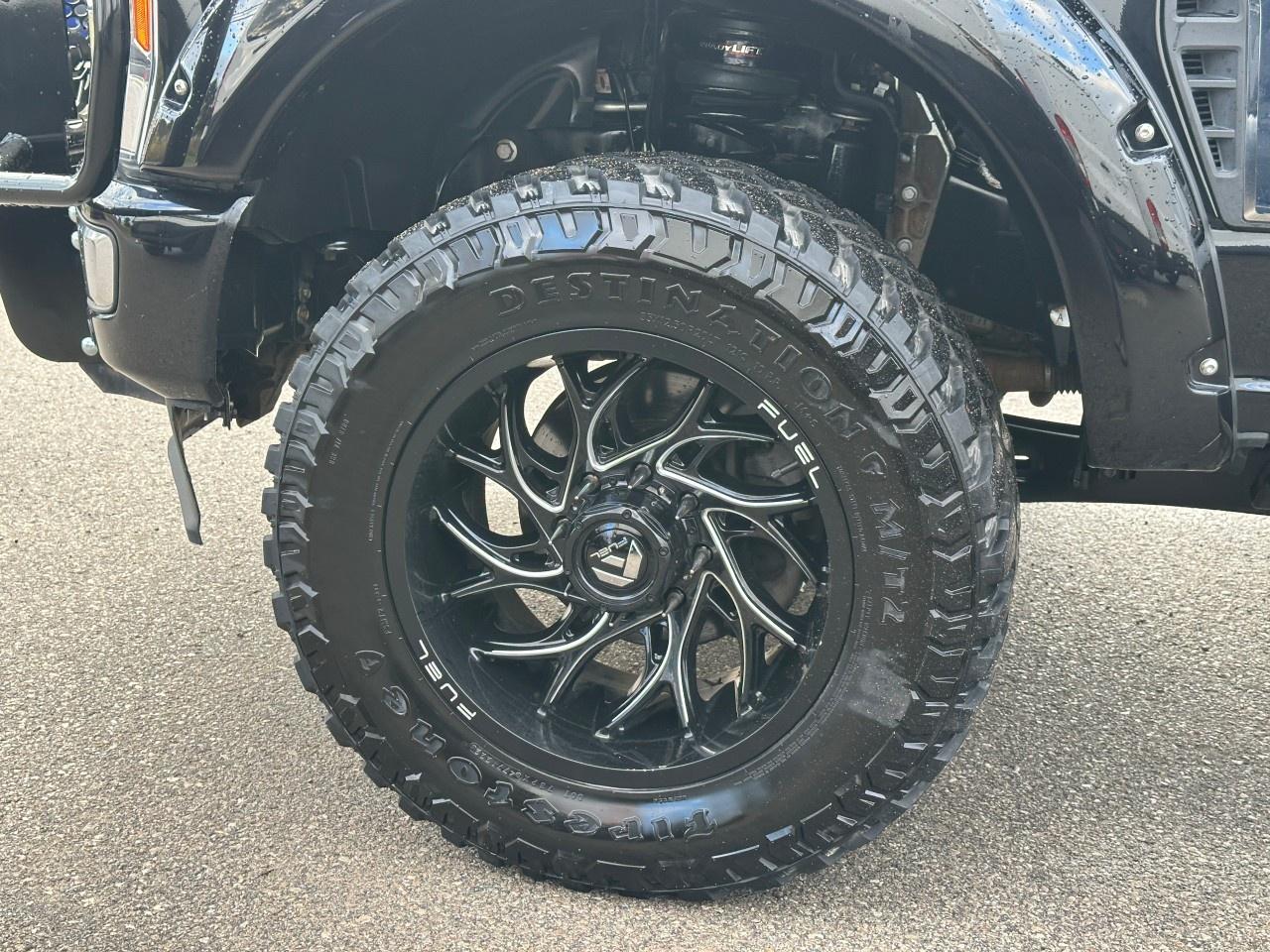 2023 Ford F-250 Super Duty SRW PLATINUM 4WD CREW CAB 6.75' BOX Photo