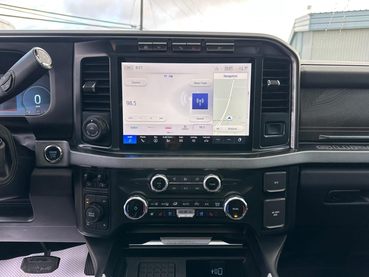 2023 Ford F-250 Super Duty SRW PLATINUM 4WD CREW CAB 6.75' BOX Photo