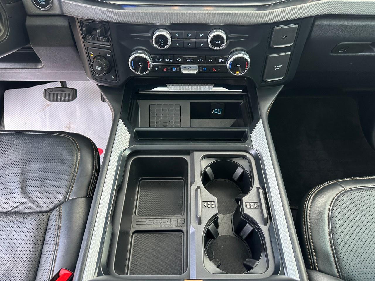 2023 Ford F-250 Super Duty SRW PLATINUM 4WD CREW CAB 6.75' BOX Photo