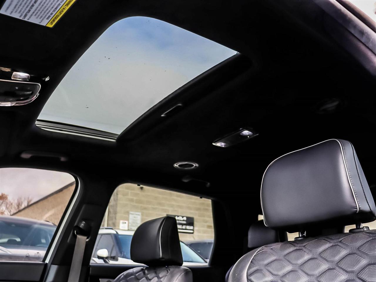 2021 Hyundai PALISADE Ultimate Calligraphy Photo2