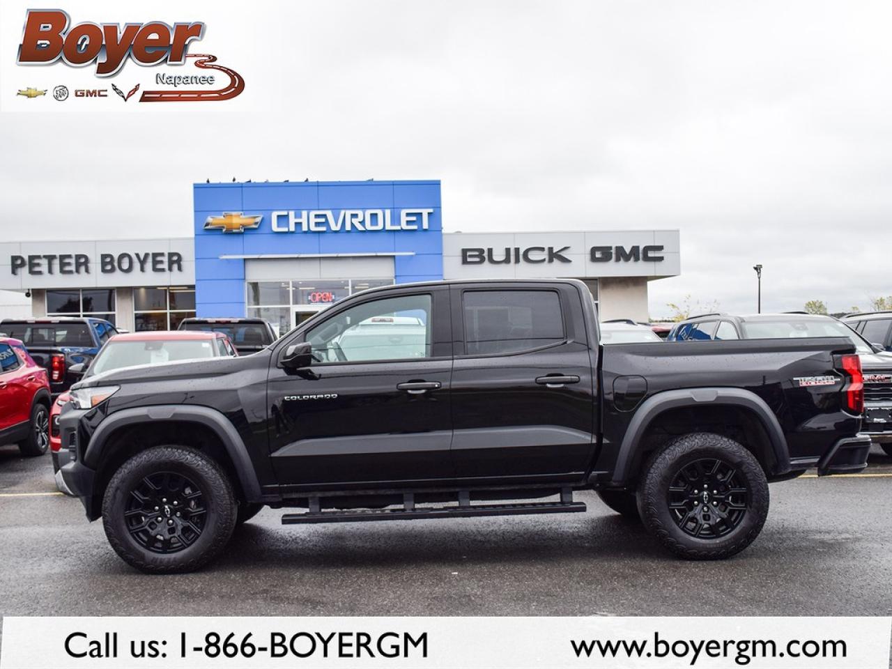 2023 Chevrolet Colorado Crew Cab Short Box 4-Wheel Drive Trail Boss Photo4