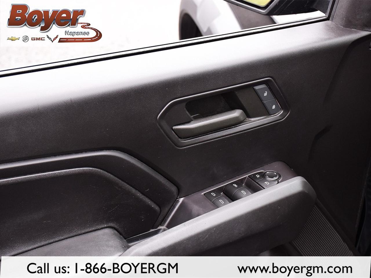 2023 Chevrolet Colorado Crew Cab Short Box 4-Wheel Drive Trail Boss Photo