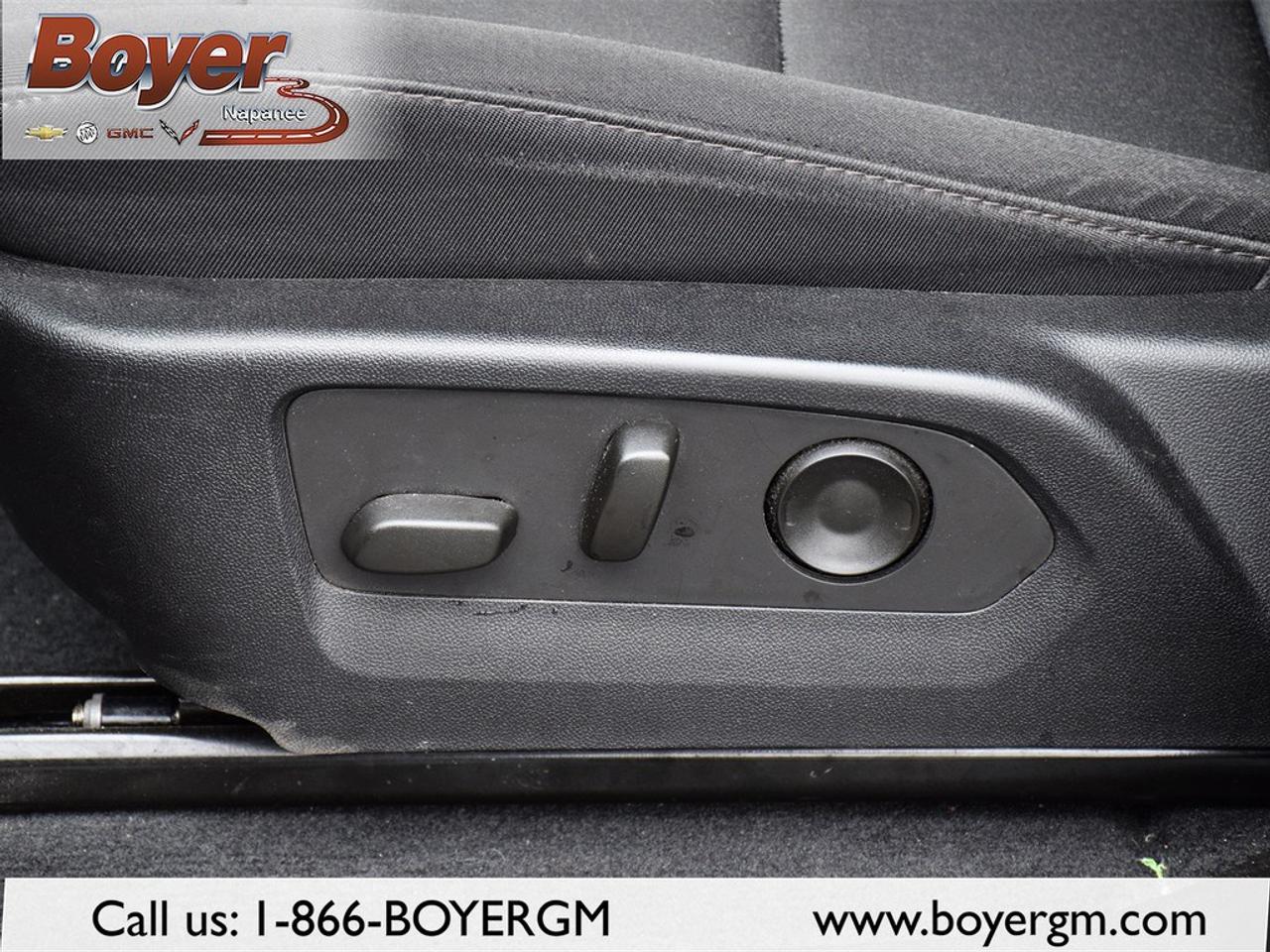 2023 Chevrolet Colorado Crew Cab Short Box 4-Wheel Drive Trail Boss Photo