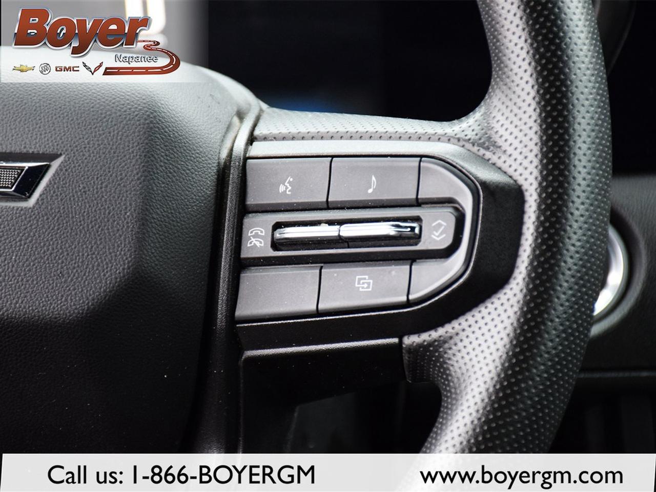 2023 Chevrolet Colorado Crew Cab Short Box 4-Wheel Drive Trail Boss Photo