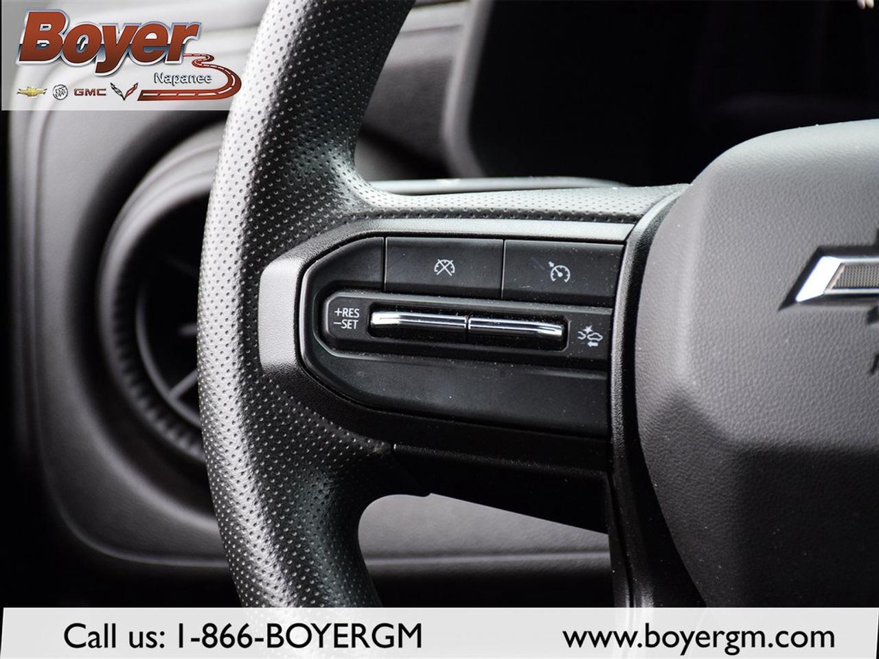 2023 Chevrolet Colorado Crew Cab Short Box 4-Wheel Drive Trail Boss Photo