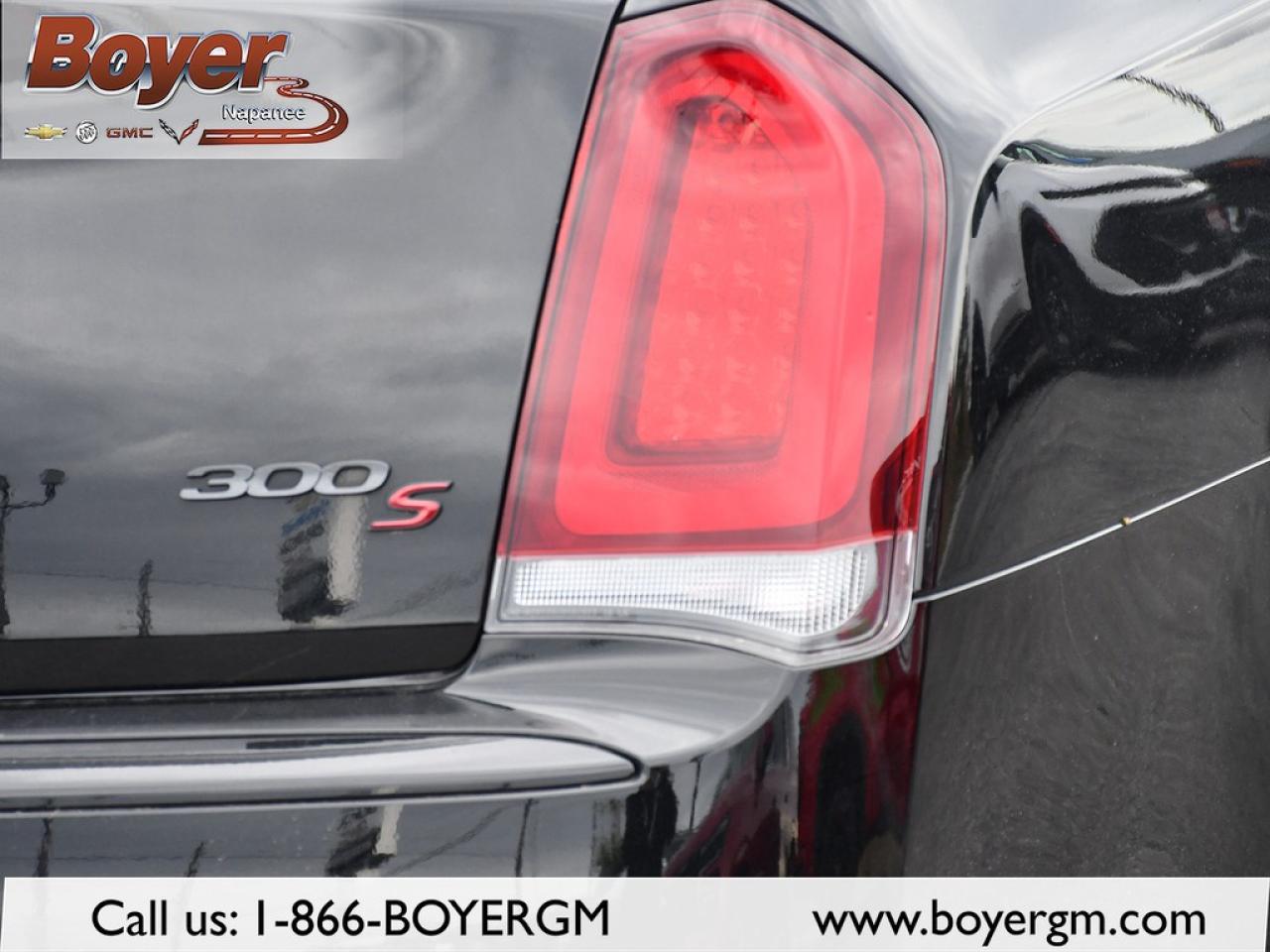 2021 Chrysler 300 300S RWD Photo