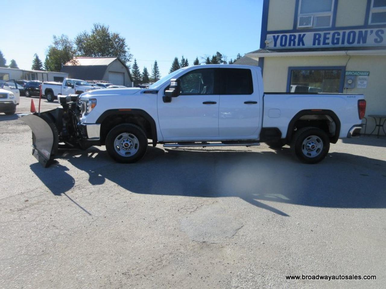 2022 GMC Sierra 2500 3/4 TON SL-MODEL 6 PASSENGER 6.6L - V8.. 4X4.. QUAD-CAB.. 6.6-FOOT-BOX.. SNOW-EX-V-PLOW.. BACK-UP CAMERA.. BLUETOOTH SYSTEM.. KEYLESS ENTRY.. Photo2