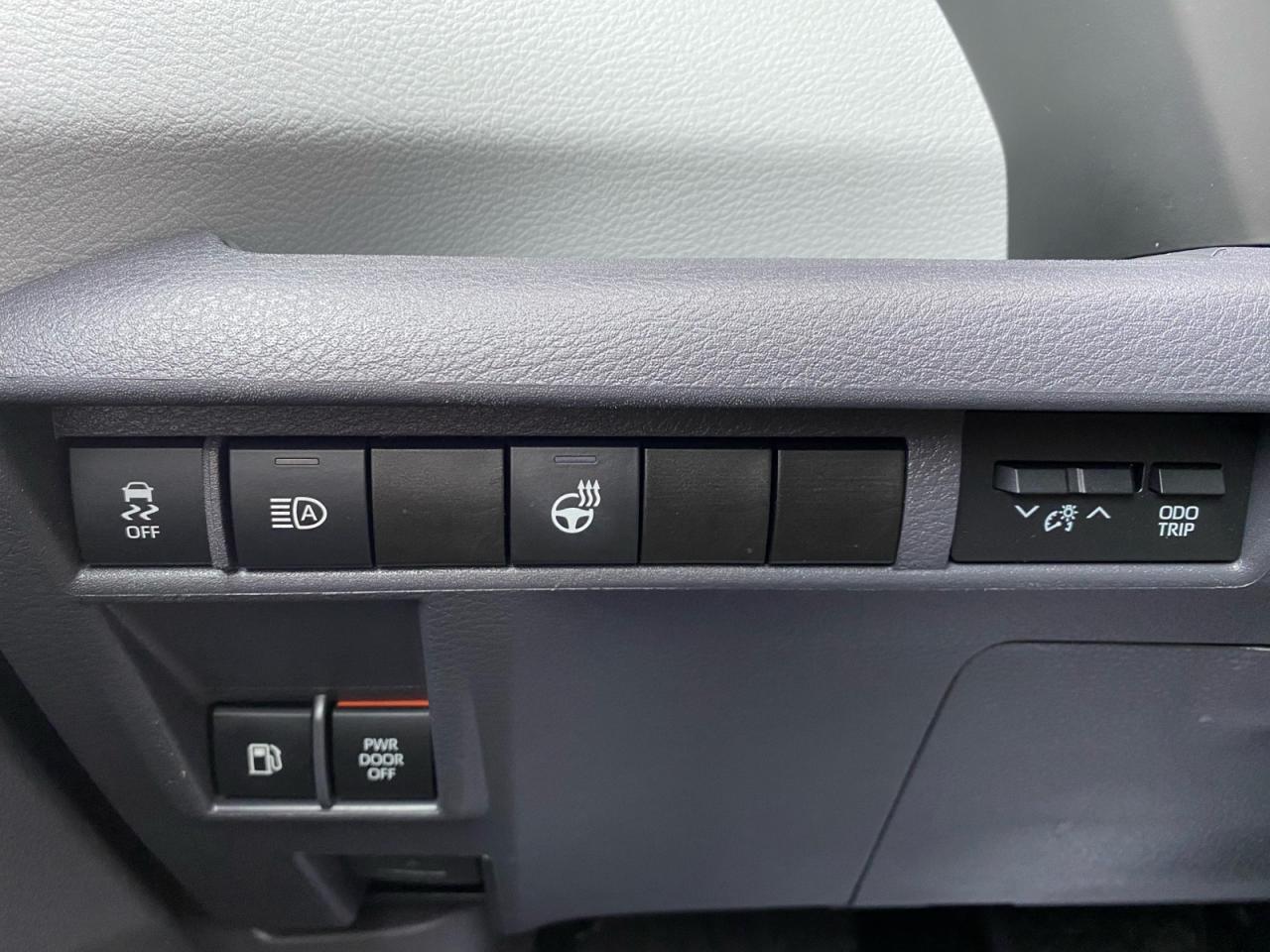 2022 Toyota Sienna XSE | HYBRID | Sunroof | NAV | *** SOLD *** Photo