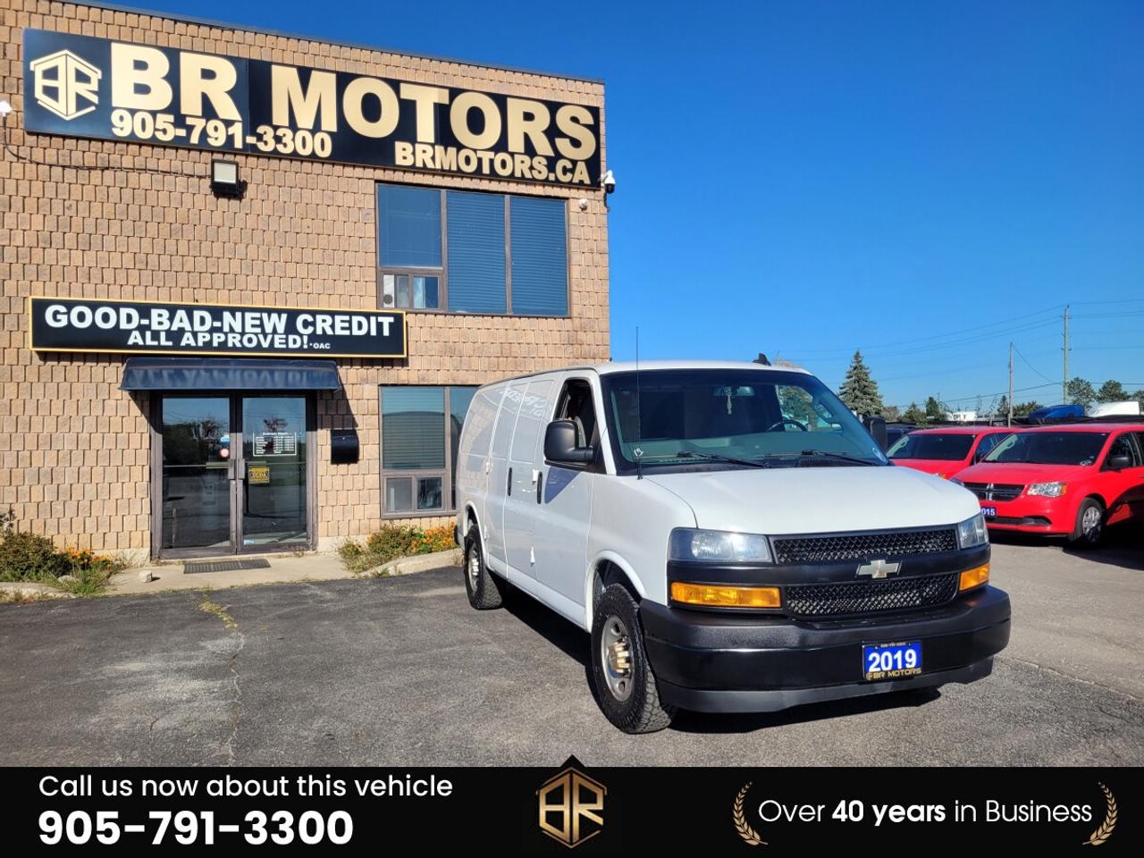 2019 Chevrolet Express 3500 | No Accidents Reported Photo4