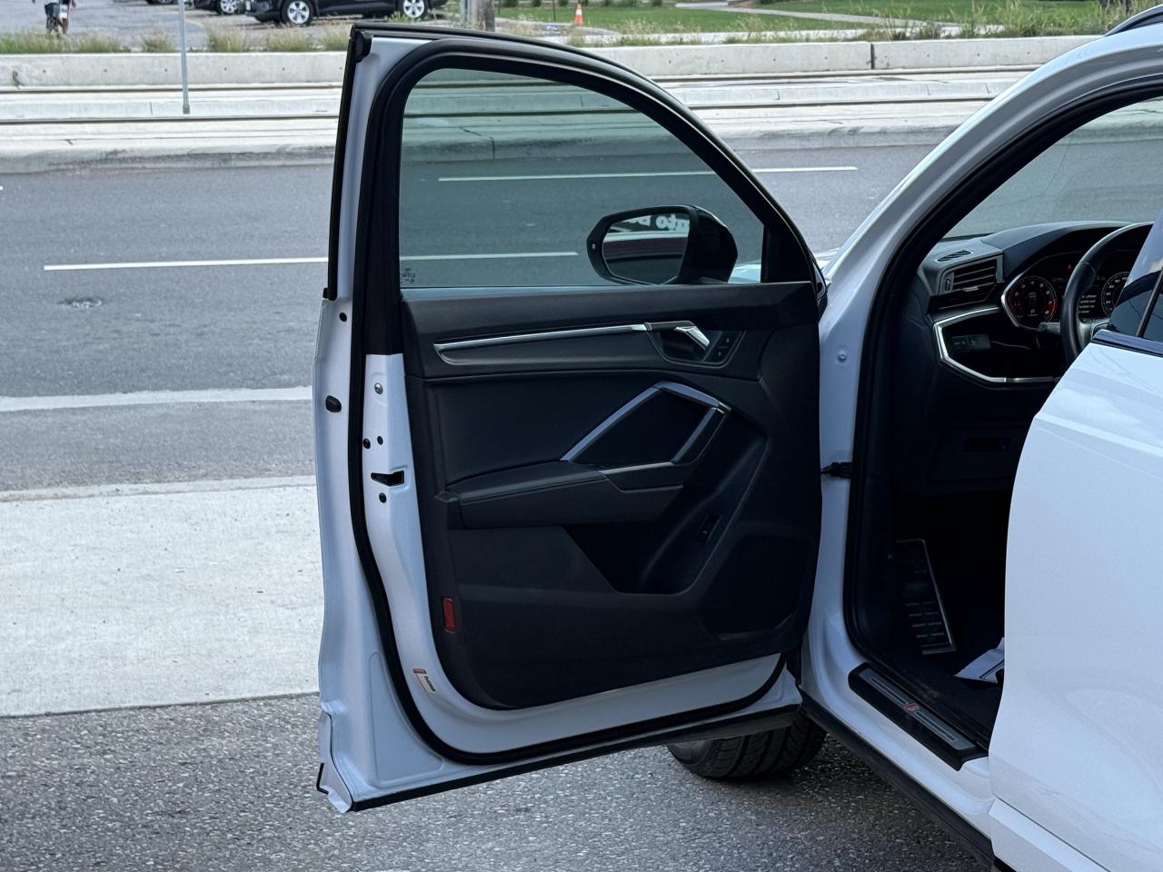 2022 Audi Q3 PROGRESSIV S-LINE | PANO | LOADED Photo