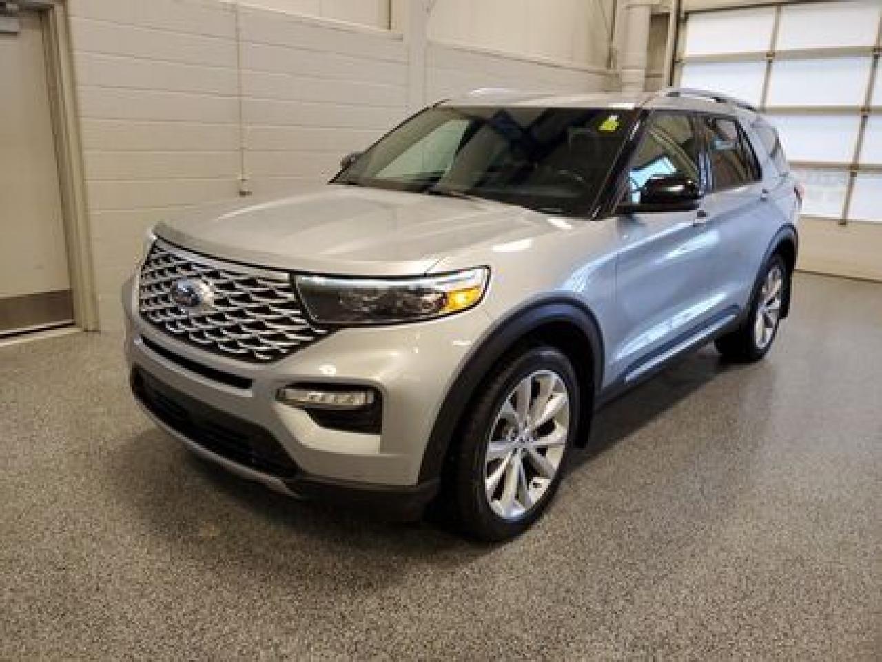 Used 2021 Ford Explorer PLATINUM W/HEATED SEATS for sale in Moose Jaw, SK