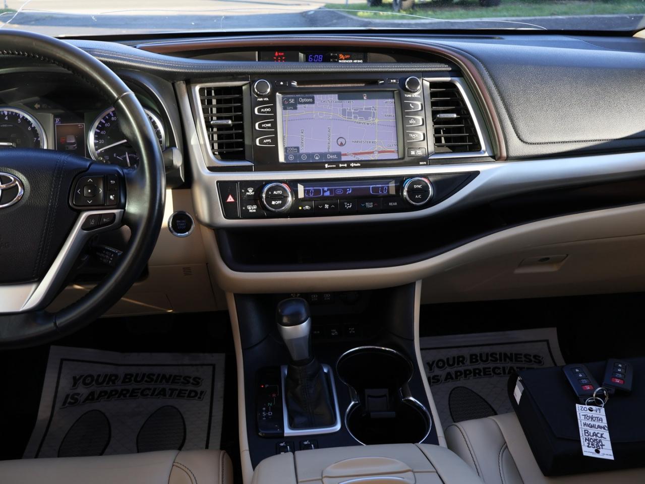 2017 Toyota Highlander XLE AWD CERTIFIED *1 OWNER*ACCIDENT FREE**7 SEATS* CAMERA NAV BLUETOOTH LEATHER HEATED SEATS SUNROOF CRUISE ALLOYS - Photo #12