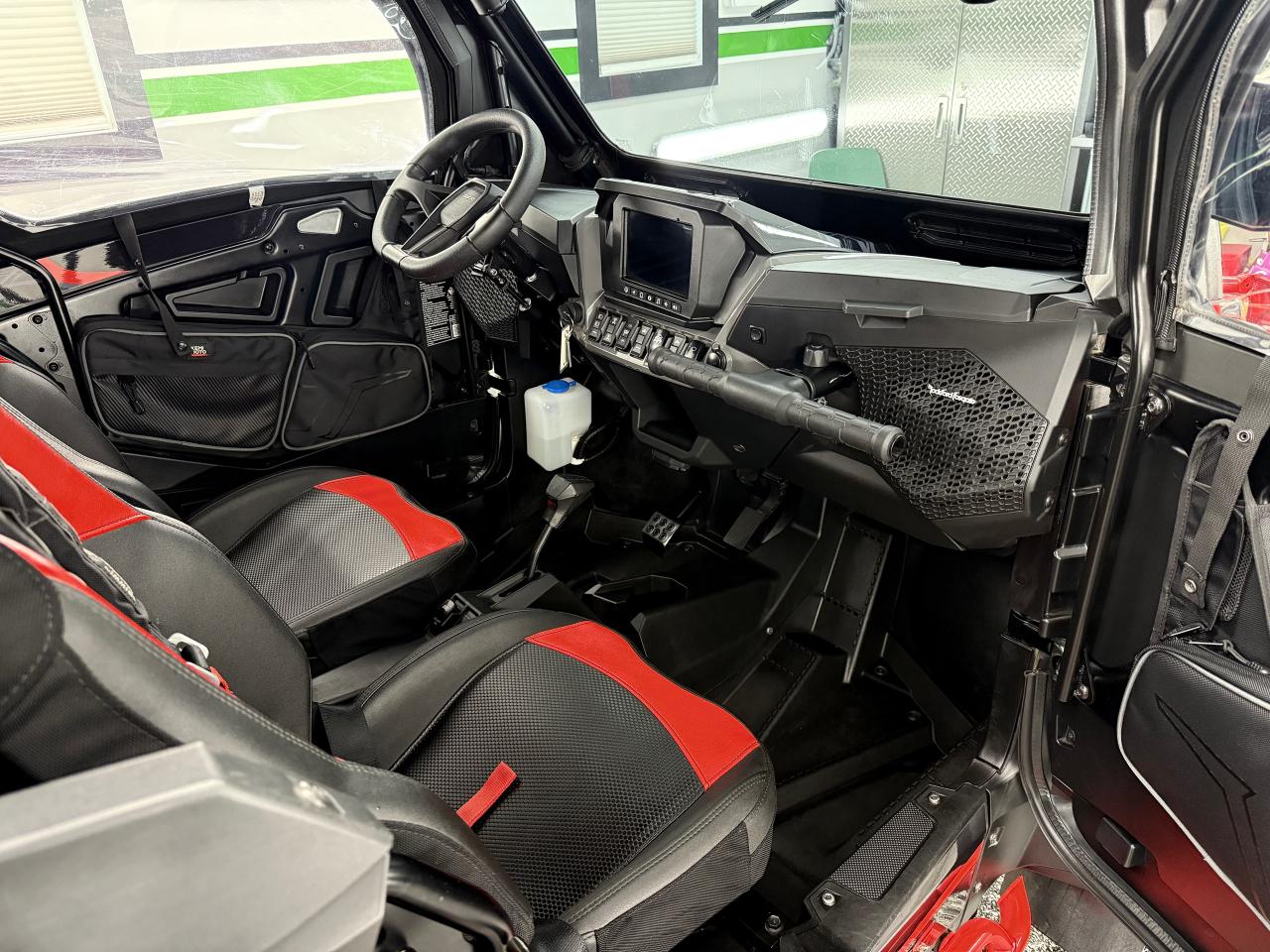 2024 Polaris RZR 1000 XP EPS RZR 1000 ULTIMATE - Photo #12