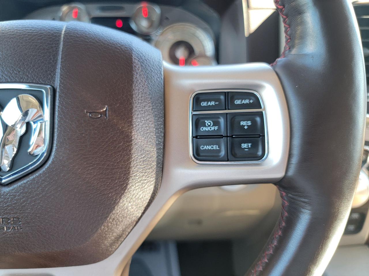 2018 RAM 1500 Longhorn 4x4 Crew Cab 5'7" Box *Ltd Avail* - Photo #18