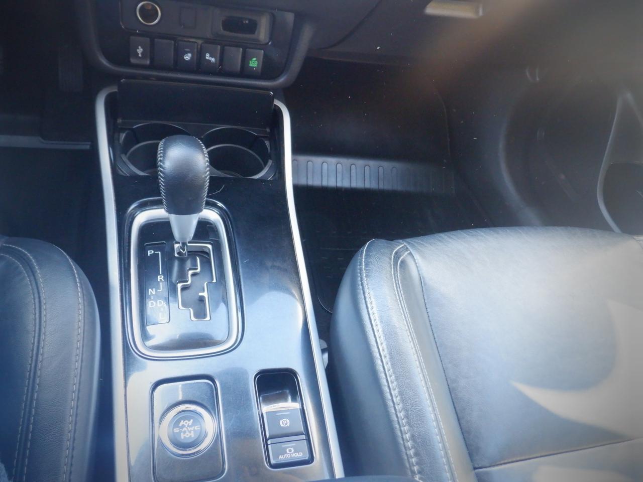 2020 Mitsubishi Outlander EX-L - Photo #6