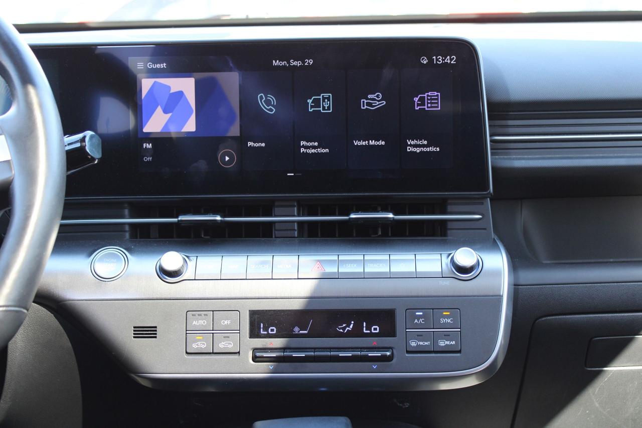 2024 Hyundai KONA Preferred - Photo #11