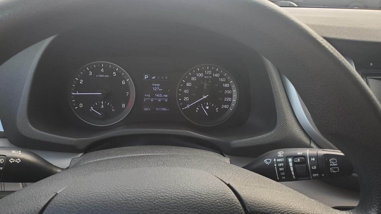 2016 Hyundai Tucson 2.0L"NO TAX SALE-MAX $2000-LTD TIME ONLY" - Photo #12