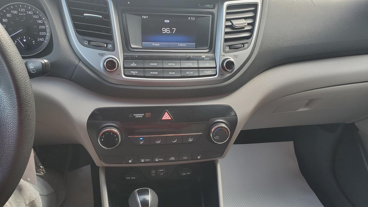 2016 Hyundai Tucson 2.0L"NO TAX SALE-MAX $2000-LTD TIME ONLY" - Photo #15