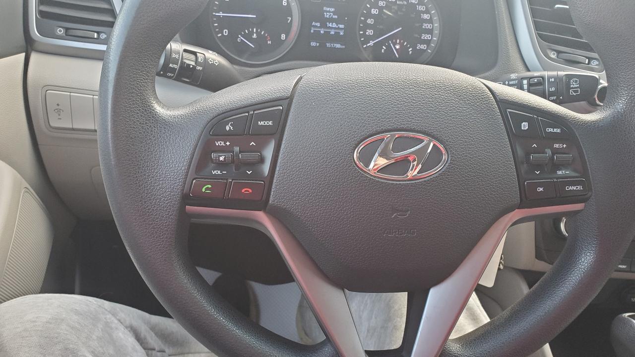 2016 Hyundai Tucson 2.0L"NO TAX SALE-MAX $2000-LTD TIME ONLY" - Photo #13