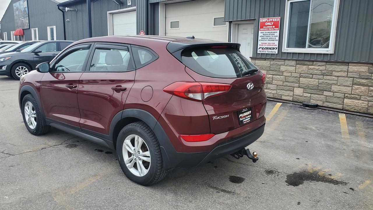 2016 Hyundai Tucson 2.0L-HEATED SEATS-BACK UP CAMERA-BLUETOOTH Photo