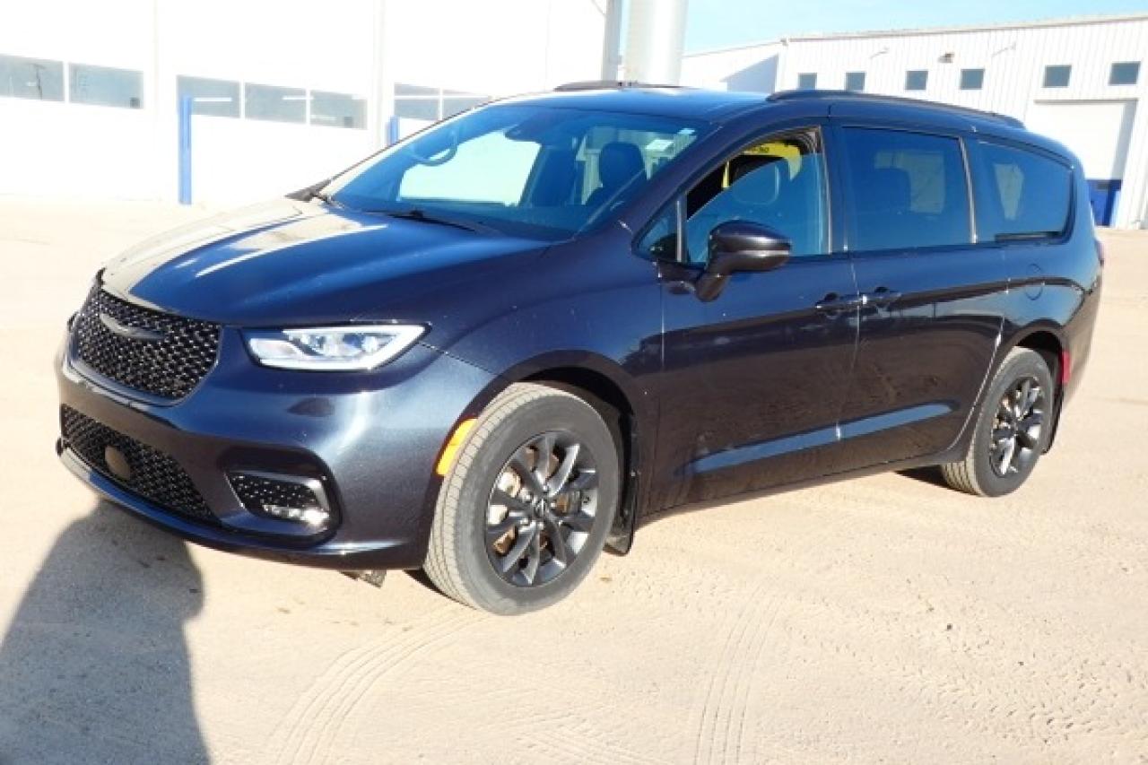 2021 Chrysler Pacifica S Touring-L AWD w/Htd L, pano S/R, NAV, BUC - Photo #2