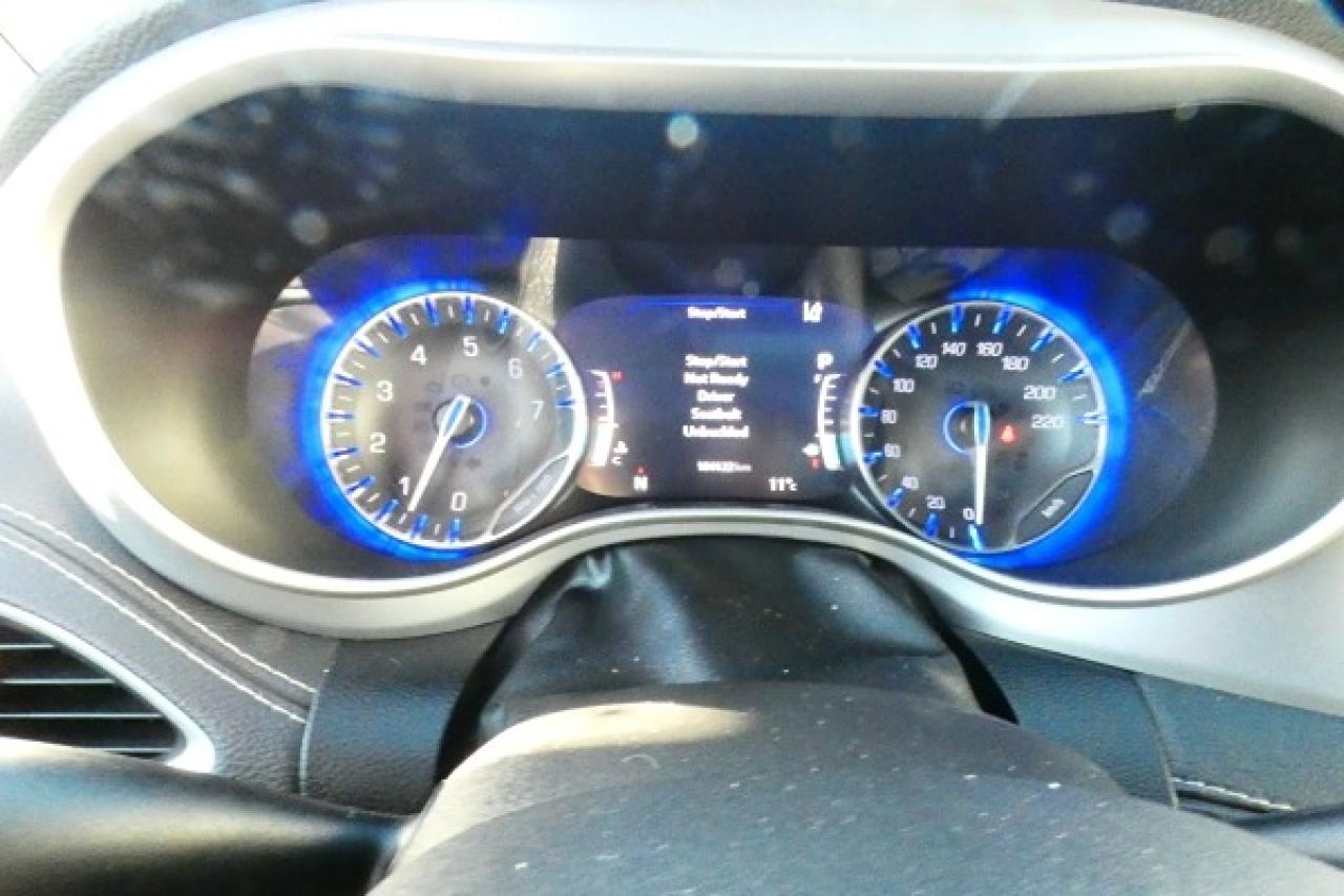 2021 Chrysler Pacifica S Touring-L AWD w/Htd L, pano S/R, NAV, BUC - Photo #16