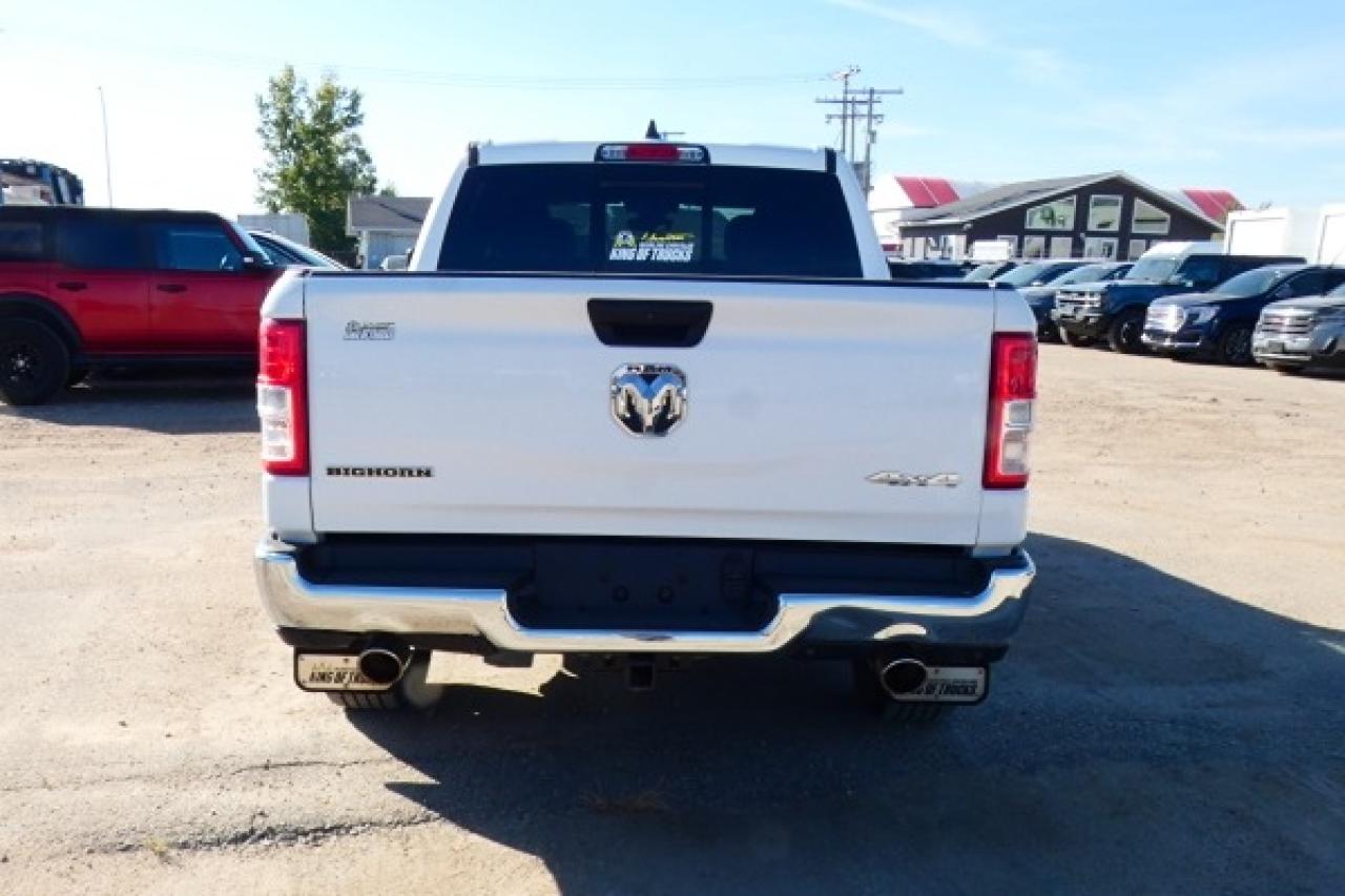 2023 Dodge Ram 1500 Big Horn e-torque Crew Cab w/Htd cloth, NAV, BUC - Photo #7