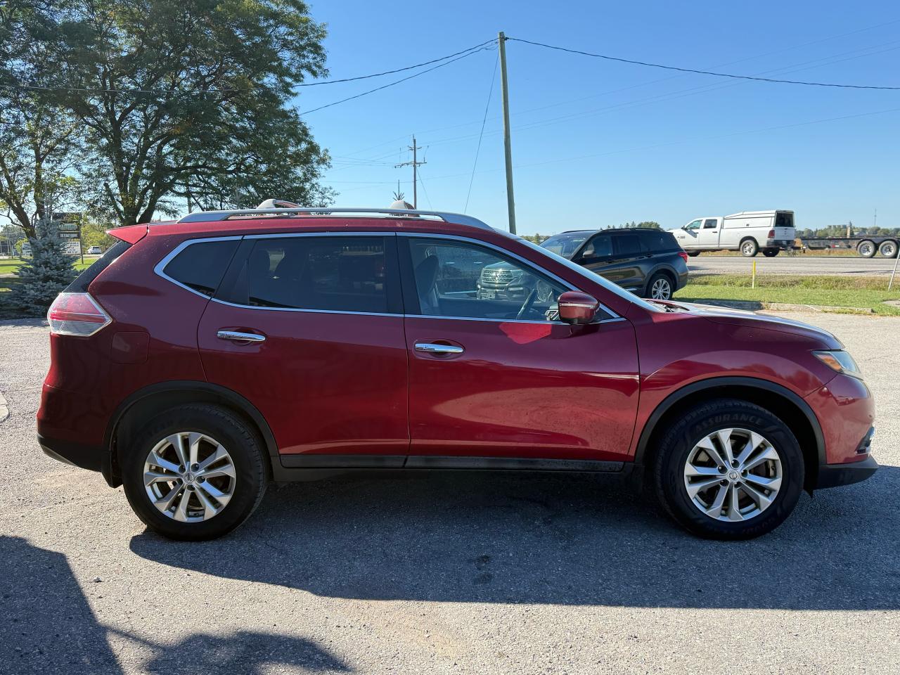 2015 Nissan Rogue SV | Navigation | Backup Camera | Sunroof - Photo #6