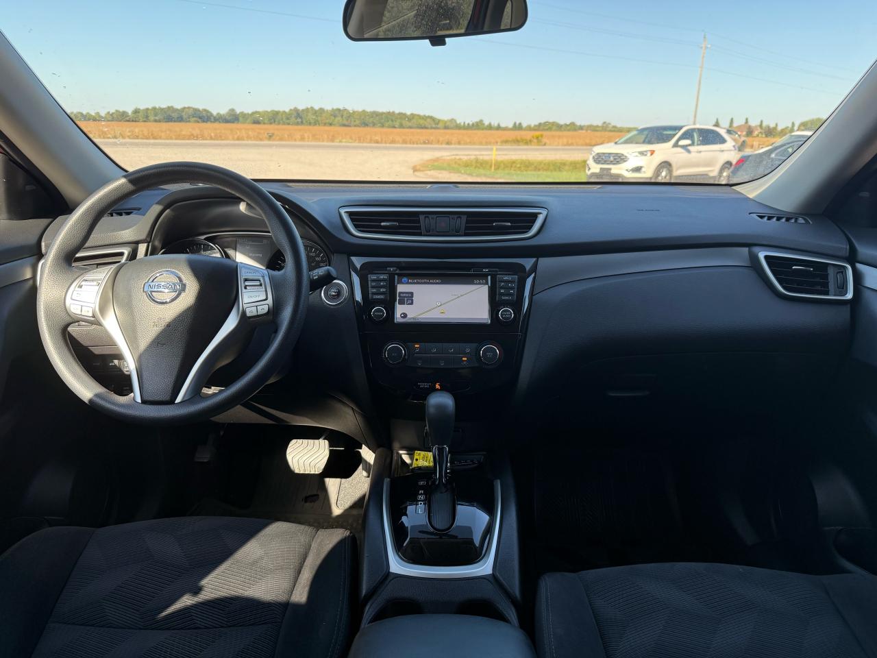 2015 Nissan Rogue SV | Navigation | Backup Camera | Sunroof - Photo #12