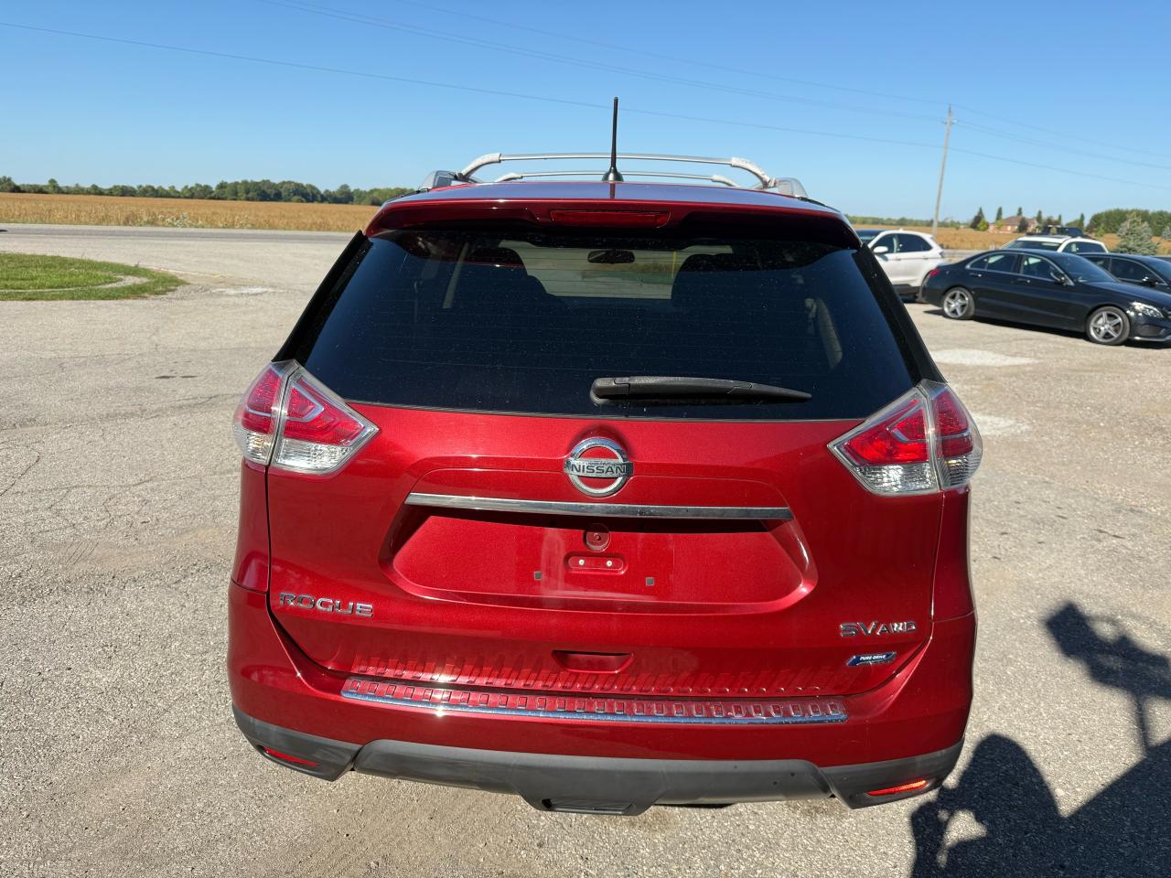 2015 Nissan Rogue SV | Navigation | Backup Camera | Sunroof - Photo #4