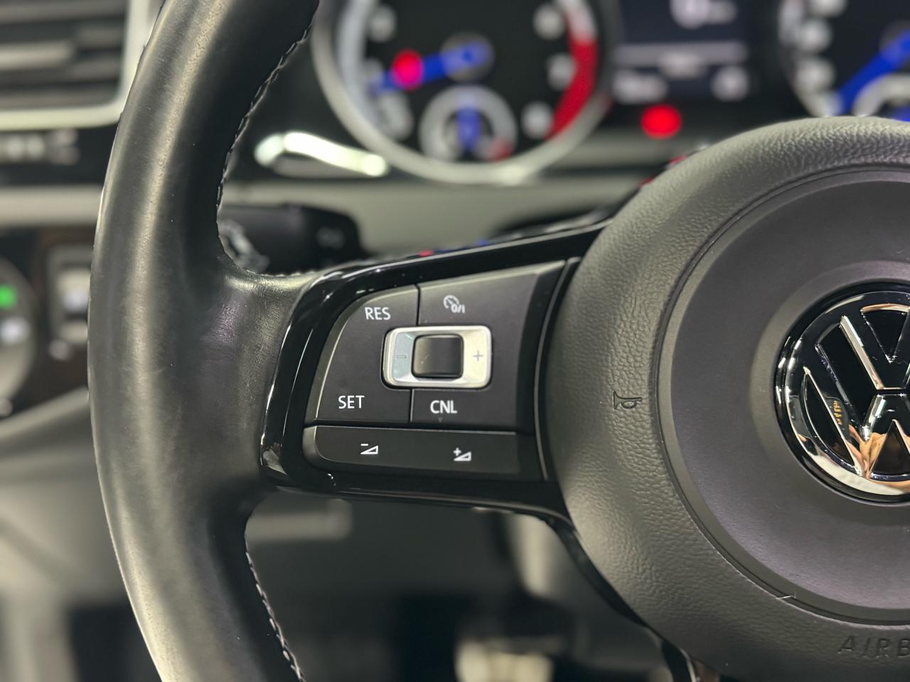 2016 Volkswagen Golf R 6-SPEED|NAV|BACKUP|CARPLAY|FENDER|ONE OWNER| - Photo #13