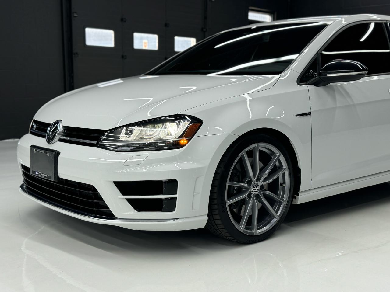 2016 Volkswagen Golf R 6-SPEED|NAV|BACKUP|CARPLAY|FENDER|ONE OWNER| - Photo #28