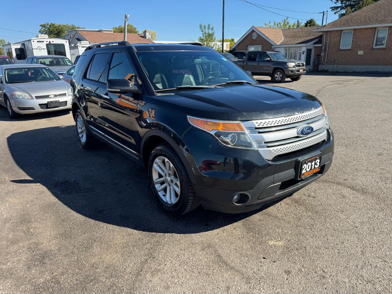 2013 Ford Explorer XLT, LEATHER, LOADED, 2 SETS WHEELS, V6, AS IS - Photo #7