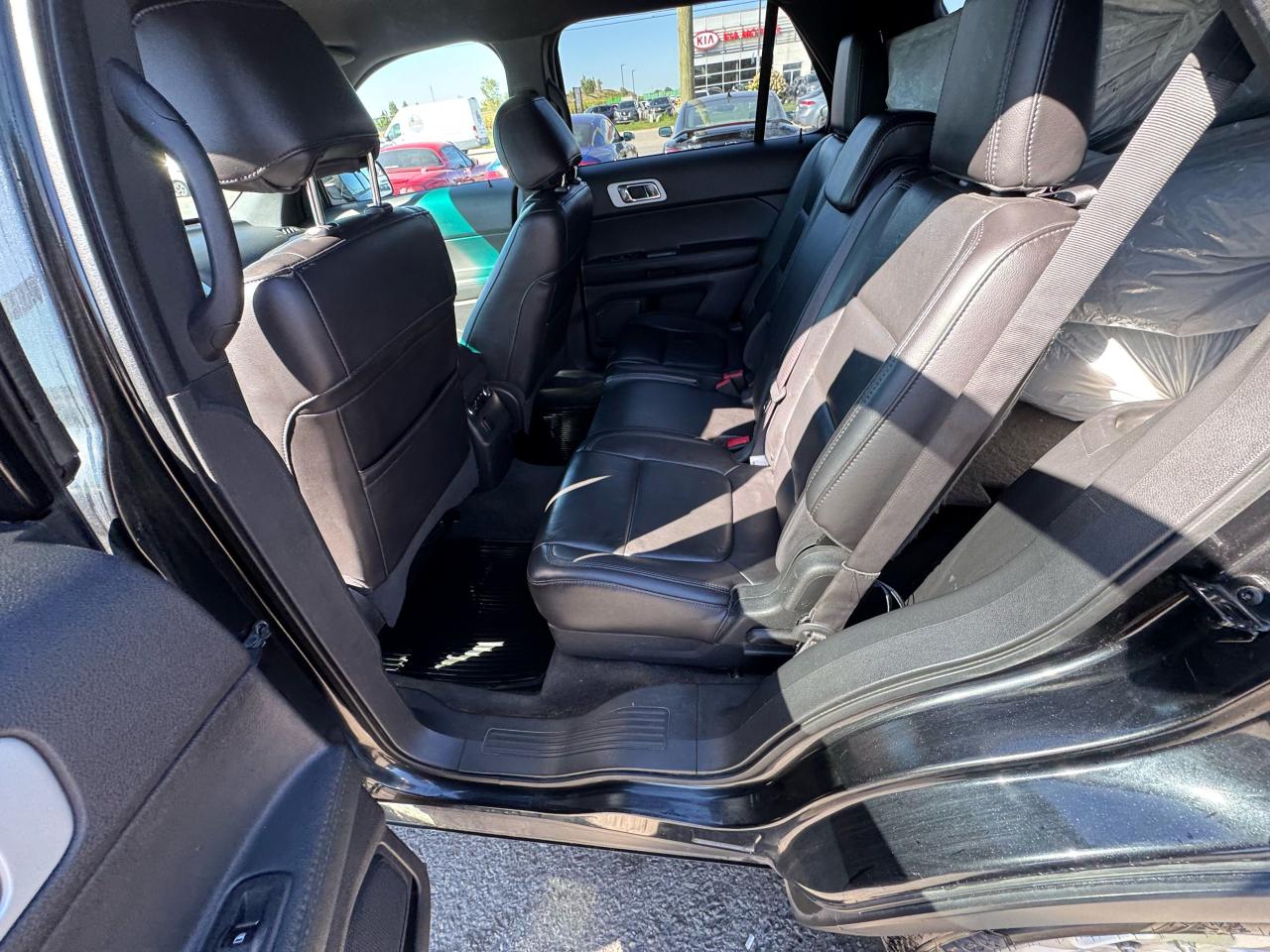 2013 Ford Explorer XLT, LEATHER, LOADED, 2 SETS WHEELS, V6, AS IS - Photo #12