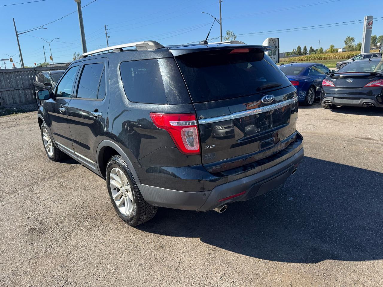 2013 Ford Explorer XLT, LEATHER, LOADED, 2 SETS WHEELS, V6, AS IS - Photo #3