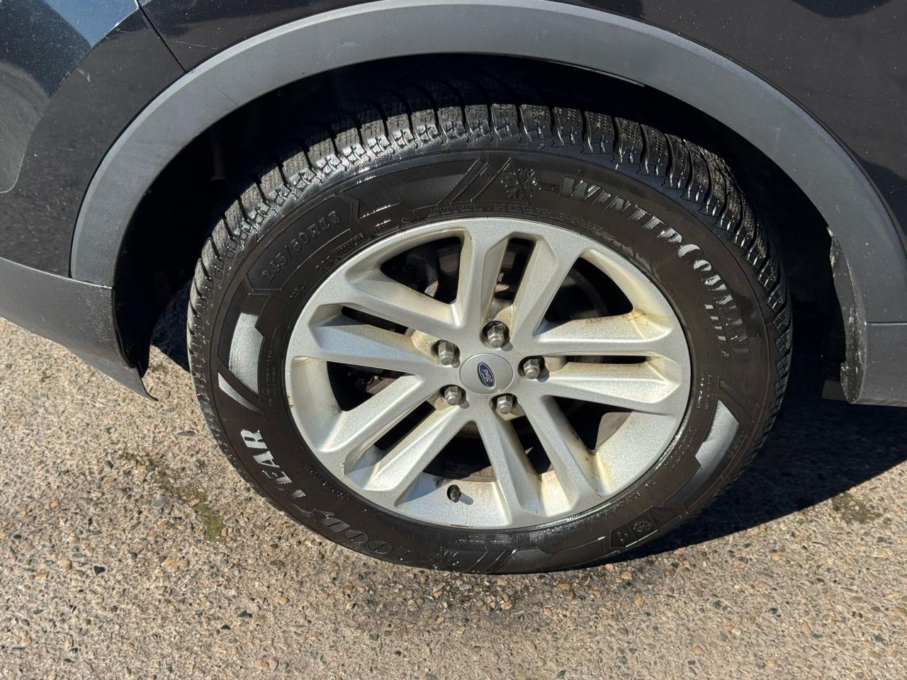 2013 Ford Explorer XLT, LEATHER, LOADED, 2 SETS WHEELS, V6, AS IS - Photo #9