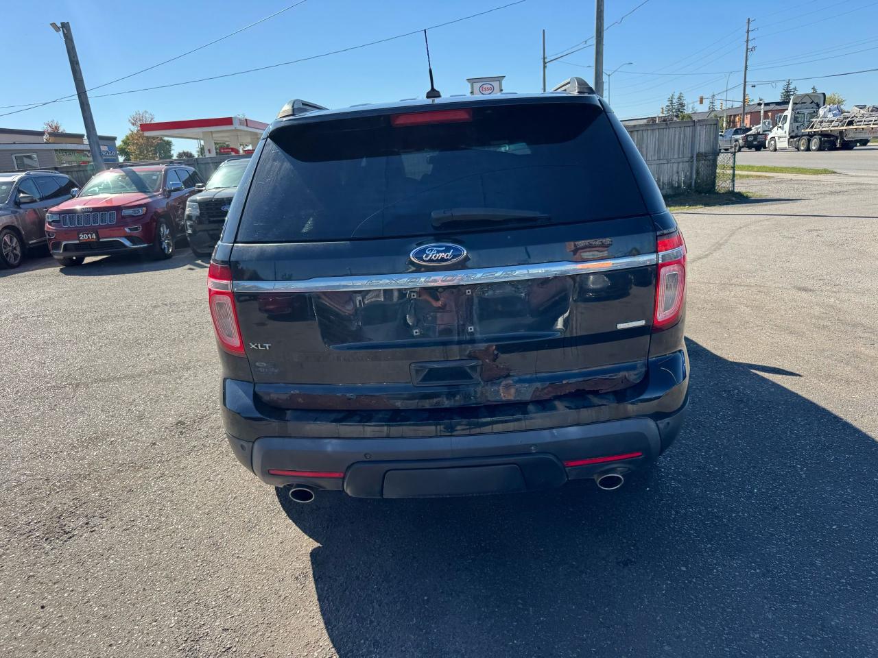 2013 Ford Explorer XLT, LEATHER, LOADED, 2 SETS WHEELS, V6, AS IS - Photo #4