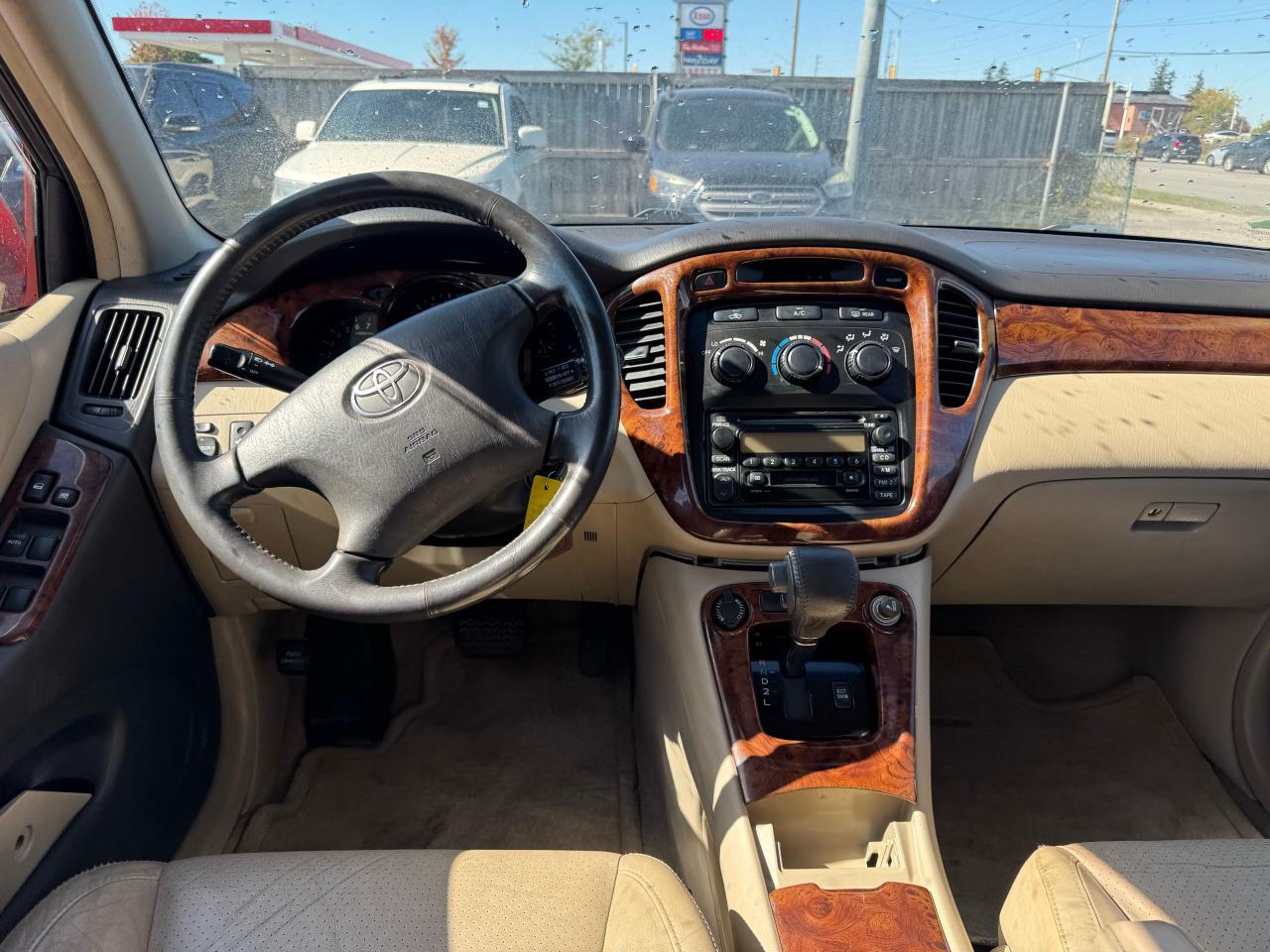 2003 Toyota Highlander 4X4, LEATHER, WAS SITTING, NEEDS FUEL PUMP, AS IS - Photo #14