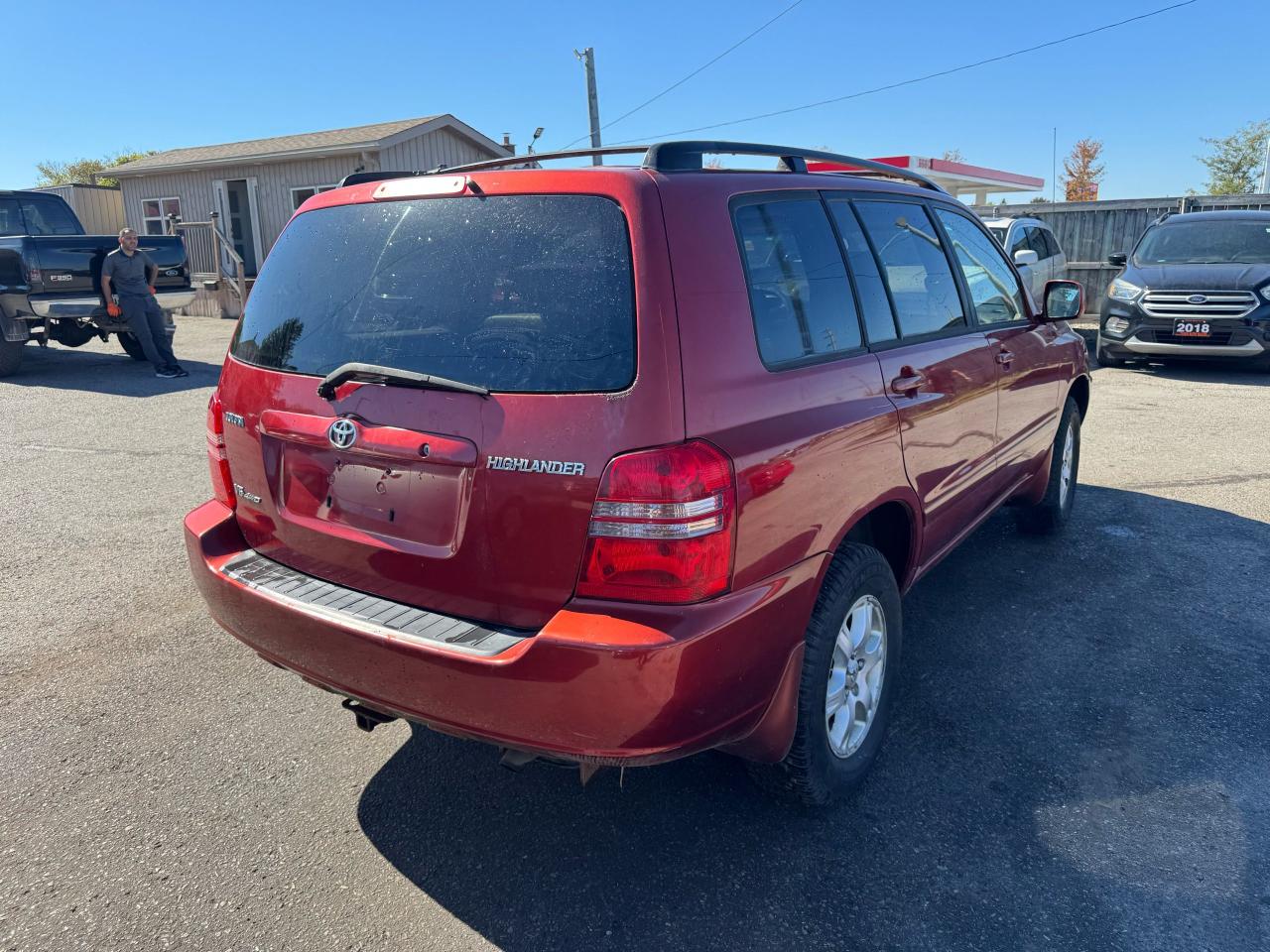 2003 Toyota Highlander 4X4, LEATHER, WAS SITTING, NEEDS FUEL PUMP, AS IS - Photo #5